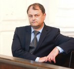 Предприниматель С. Рахинштейн будет выдан Литве