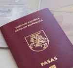 Праправнучка А. Мицкевича через суд обеспечила себе право писать в паспорте фамилию с буквой w