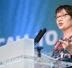 В Литву впервые приедет глава ЕБРР Одиль Рено-Бассо