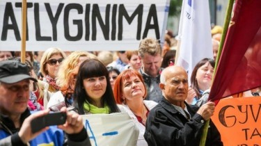 Пять профсоюзов работников системы просвещения Литвы начинают опрос о проведении забастовки