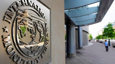 МВФ не усматривает возможности продолжать в Литве повышение минимальной зарплаты