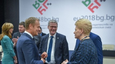 Президент Литвы надеется на уважительную дискуссию ЕС с США по торговле