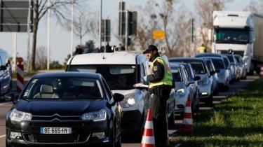 ЕК советует продлить ограничение на поездки в Шенгенской зоне