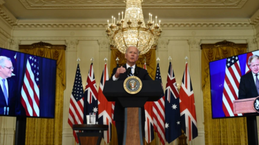В ЕС критикуют решение Джо Байдена создать союз с Австралией и Британией