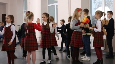 Дискуссия об отказе от русских школ: муниципалитет поднимает вопросы и об украинских детях