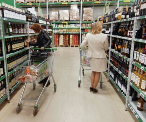 Торговцы беспокоятся по поводу намерений ограничить торговлю алкоголем