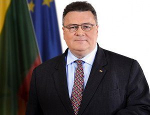 Глава МИД Литвы: гражданские инициативы важны