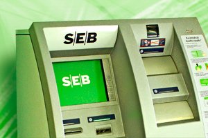Задержанные в Вильнюсе грабители банкоматов подозреваются в совершении и других преступлений