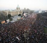 Митинг против отделения Косово закончился поджогом посольства США 