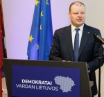 Наиболее популярными в рейтингах в Литве остаются Демократический союз «Во имя Литвы» и социал-демократы