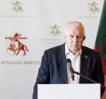 Министр обороны Литвы информировал ранее ГСО о том, что предаст гласности планы по танкам (дополнено)