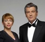 Ющенко не советуют разводиться с женой