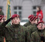 Военных Литвы - в неоплачиваемый отпуск