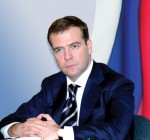 Медведев: Россия и США скатились едва ли не до «холодной войны»