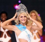 "Мисс бикини мира-2010" - блондинка из Румынии (Видео)