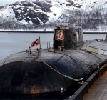 12 августа 2000 года затонула атомная подводная лодка "Курск"