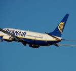 Ryanair возобновляет полеты из Каунаса в Барселону и Бирмингем