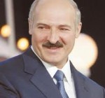 Эксперты: Лукашенко может удерживать власть до 2020 года (видео)
