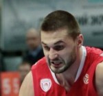 Капитан литовской сборной по баскетболу наказан судом