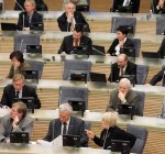 В парламент Литвы баллотируются 150 миллионеров
