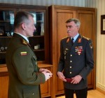 НАТО переживает по поводу войск РФ у Украины, но не видит угрозы для Балтии