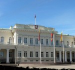 Семь претендентов на пост президента Литвы продолжают борьбу в качестве кандидатов