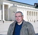 М.Ходорковский: ... следующей мишенью могут стать страны Балтии