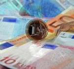 Началась чеканка литовских монет евро