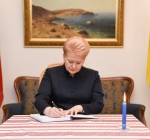 Президент предлагает менять выдачу разрешений на жительство в Литве