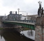 Литву возмутила российская монета с изображением скульптуры Зелёного моста в Вильнюсе