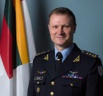 Бывший главком ВВС Литвы уволен со службы из-за дискредитации министра обороны и главкома ВС (дополнено)