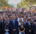 «Мы не боимся»: по Барселоне прошагал антитеррористический марш