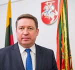 Глава Минобороны Литвы  примет участие в киберучениях в Эстонии
