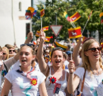 Стартует кампания, призывающая литовцев за рубежом исполнить гимн в День государства