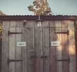 Кабмин Литвы старается избежать штрафа ЕК за дворовые туалеты