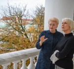 Президент встретилась с актрисой Х. Миррен, участвующей в киносъемках в Литве