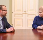 Министром культуры Литвы назначен М. Кветкаускас  (дополнено)