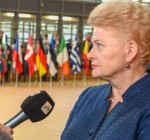 Комитет Сейма, расследующий кризис 2009 года, задал вопросы президенту Литвы (дополнено)