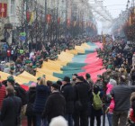 Празднование 11 марта в Вильнюсе: шествия, экскурсии и бесплатный проезд в общественном транспорте