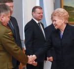 Президент Литвы выражает доверие командующему ВС Литвы В. Жукасу (дополнено)
