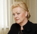 Сейм Литвы сделал перерыв в расследовании деятельности депутата И. Розовой