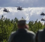 Литва почти за 300 млн евро закупит у США шесть вертолетов Black Hawk (дополнено)