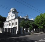 Полиция Литвы начала расследование в связи с надписью Heil Hitler на синагоге в Каунасе