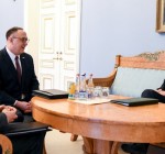 Посол: для США важно, чтобы Литва занималась безопасностью связи 5G, понимала риски от КНР (дополнено)