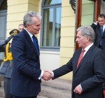 Г. Науседа пригласил президента Финляндии поддержать санкции для Беларуси