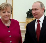 Меркель обсудила в телефонном разговоре с Путиным «Северный поток - 2» и транзит через Украину (дополнено)