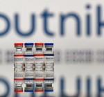 ВОЗ на время приостановил процесс одобрения российской вакцины «Спутник V»