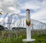 На границе с Беларусью уложено почти 40 км колючей проволоки