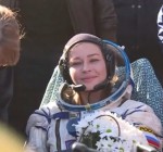 Российский космический “киноэкипаж” вернулся на Землю
