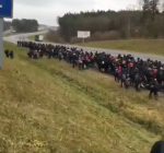 В связи с движением большой колонны мигрантов пограничники Литвы передислоцируют силы